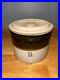 19th_Century_Stoneware_1_1_2_Gallon_Crock_Antique_With_Top_01_smtm