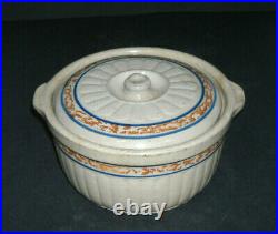 7 1/4 Dia. Red Wing Pottery Sponge Band Stoneware Covered Casserole Dish