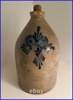Antique 19th century Worcester stoneware 2-gallon jug with cobalt floral design