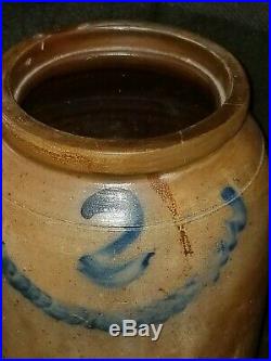 Antique 2 Gallon Virginia Stoneware Blue Decorated Crock