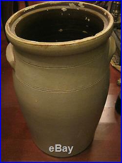 Antique 6 gal Stoneware Churn with Bee sting logo Blue paint