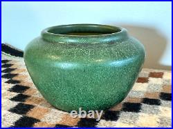 Antique Arts & Crafts Hampshire Pottery Matte Green Planter Vase Bowl