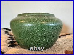 Antique Arts & Crafts Hampshire Pottery Matte Green Planter Vase Bowl