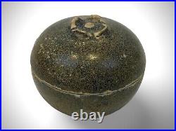 Antique Chinese Stoneware Celadon Round Box Jar Song Yuan Dynasty