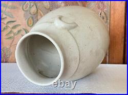 Antique Country Farmhouse White Glazed Lidded Stoneware Vinegar Pottery Crock