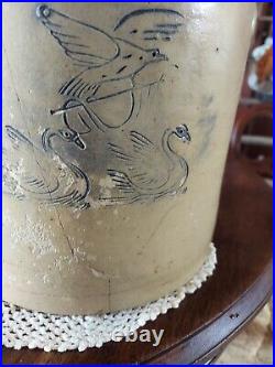 Antique GARDENER STONEWARE large 4 gallon crock bird swans handles