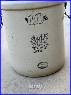 Antique Monmouth, ILL Western Stoneware 10 Gallon Crock Maple Leaf With Handles