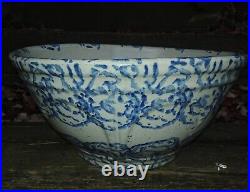 Antique Primitive Country Blue & White Stoneware Spongeware Mixing Bowl