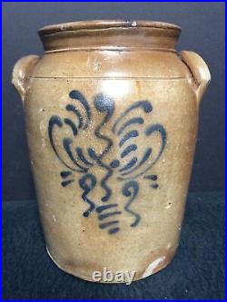 Antique Salt Glaze Cobalt Blue Decorated 1 1/2 Gallon Stoneware Crock