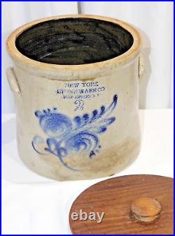 Antique Salt Glazed Stoneware N. Y STONEWARE CO FT. EDWARD NY #2 Crock