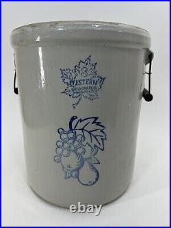 Antique Western Stoneware Company 8 Gal. Crock Kitchen Cooking Primitive