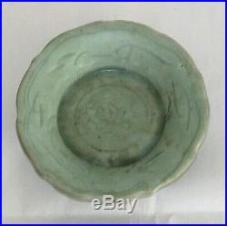 Chinese Ming Pottery Dish Longquan Celadon Stoneware Floral c. 14th-17thC / 5.5