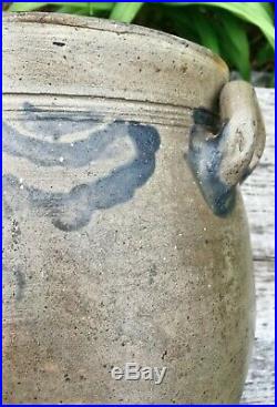 Early 1800's Ovoid Brushed Cobalt Stoneware Jar attr. Crolius Family Pottery