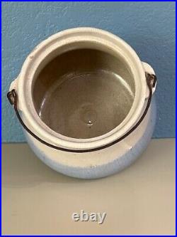 Old Blue White Stoneware Bean Pot withOriginal Wire Bale AS MADE MINT