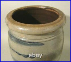 RARE Antique ISAAC HEWITT RICES LANDING PA Stoneware Stenciled Blue 1G Crock Jar