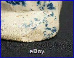 RARE Antique Lowell Stoneware Blue & White Dog Spaniel Michigan Art Pottery 6