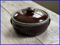 Rare Antique Stoneware Pottery brown blue CASSEROLE Red Ware Wing Baker Pot Bean