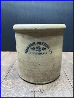 Vintage MACOMB POTTERY COMPANY 2 GALLON STONEWARE CROCK MACOMB ILLINOIS