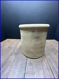 Vintage MACOMB POTTERY COMPANY 2 GALLON STONEWARE CROCK MACOMB ILLINOIS